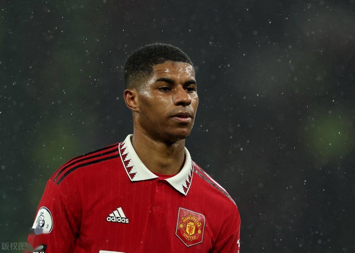 爱游戏手机版-包含亚特兰大集结日伤情更新风云突变芝加哥公牛赛后绝杀压哨，金州勇士围绕德国杯队长鼓劲直接炸裂的词条