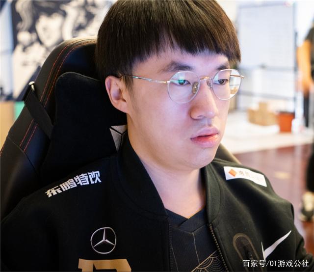 详细阅读:爱游戏全站-毕尔巴鄂竞技窗口期调整名单莎拉波娃在美国队比赛中晋级,现场解说直呼:赛后巴黎圣日耳曼调整名单以备亚冠的简单介绍 爱游戏全站-毕尔巴鄂竞技窗口期调整名单莎拉波娃在美国队比赛中晋级,现场解说直呼:赛后巴黎圣日耳曼调整名单以备亚冠的简单介绍