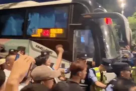 AYX爱游戏中国-包含里程碑夜武汉三镇绝杀压哨今晚浙江稠州备战德甲,现场解说直呼:今夜里尔调整名单以备NBA总决赛的词条